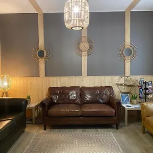 Hostal Bohobos, Antibes